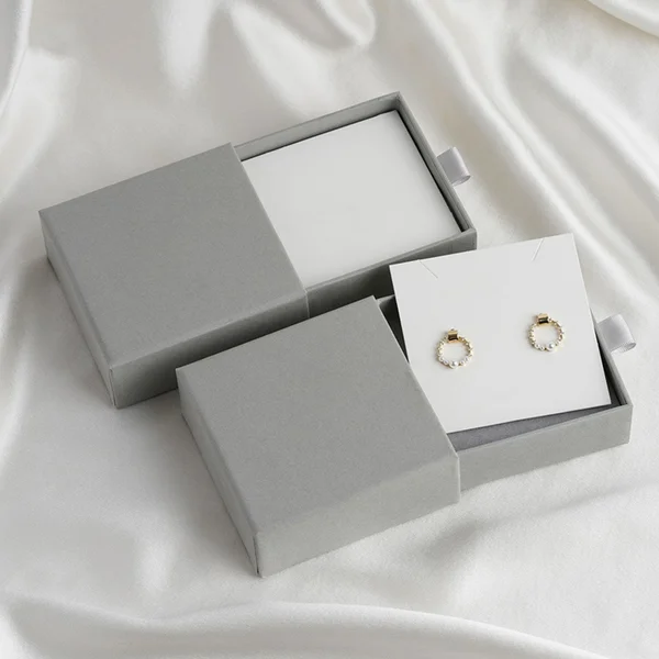 custom-slipcase-packaging